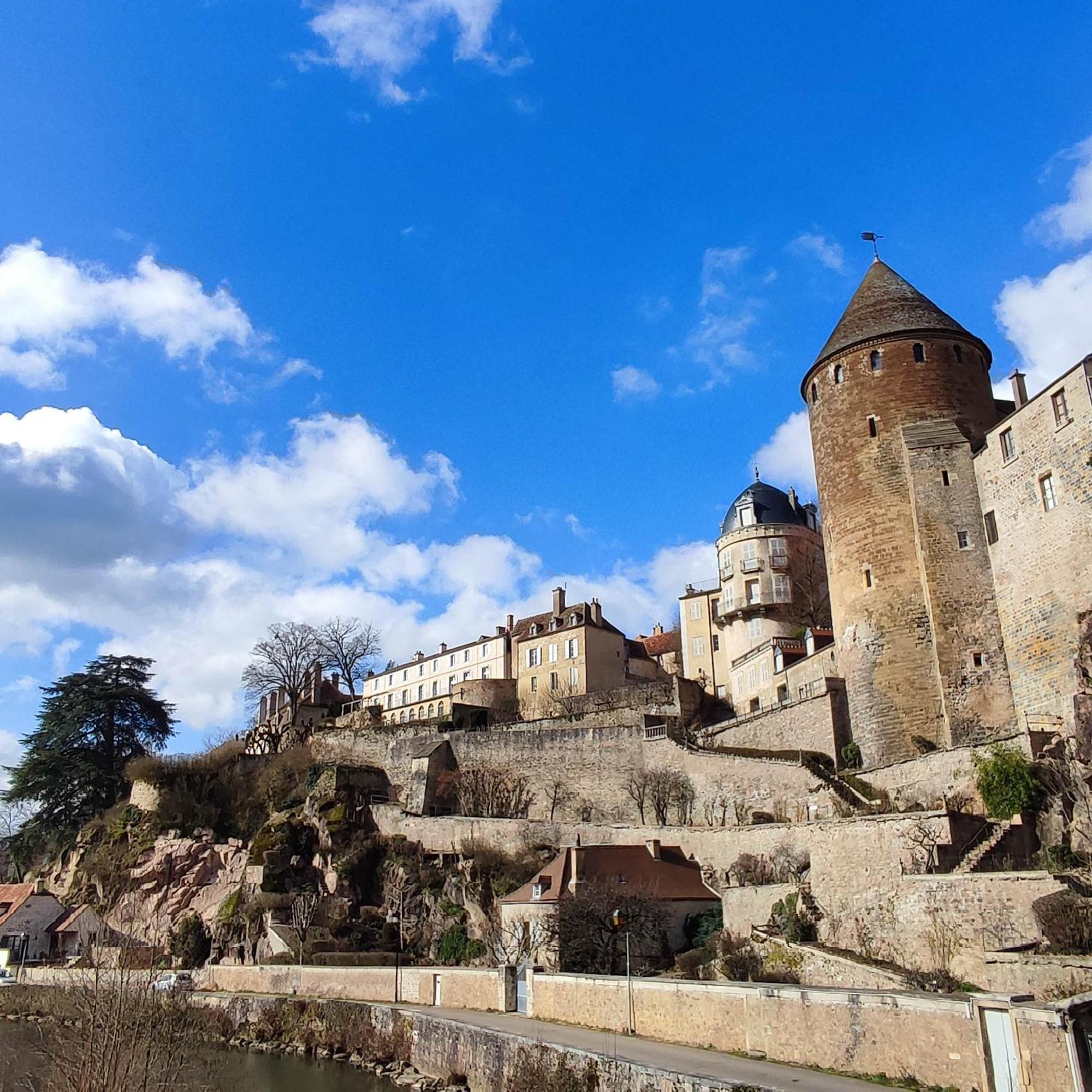 Locn'Roll Apartment Semur-en-Auxois Luaran gambar
